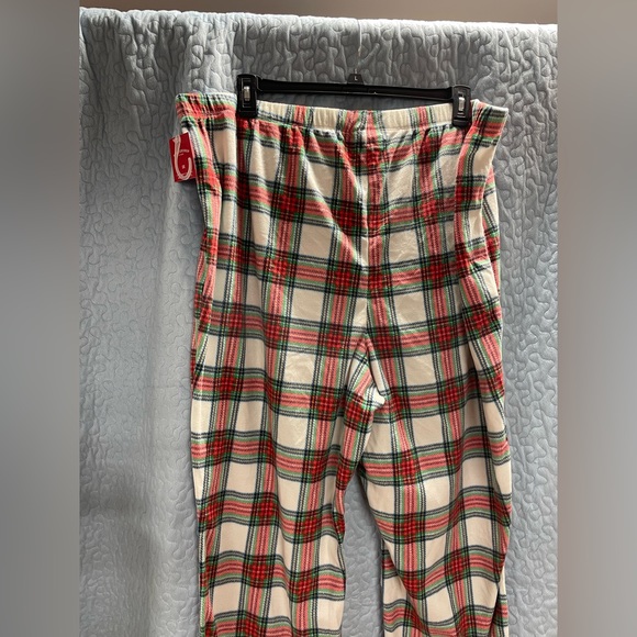 Holiday matching pajamas lounge pants - Picture 5 of 10